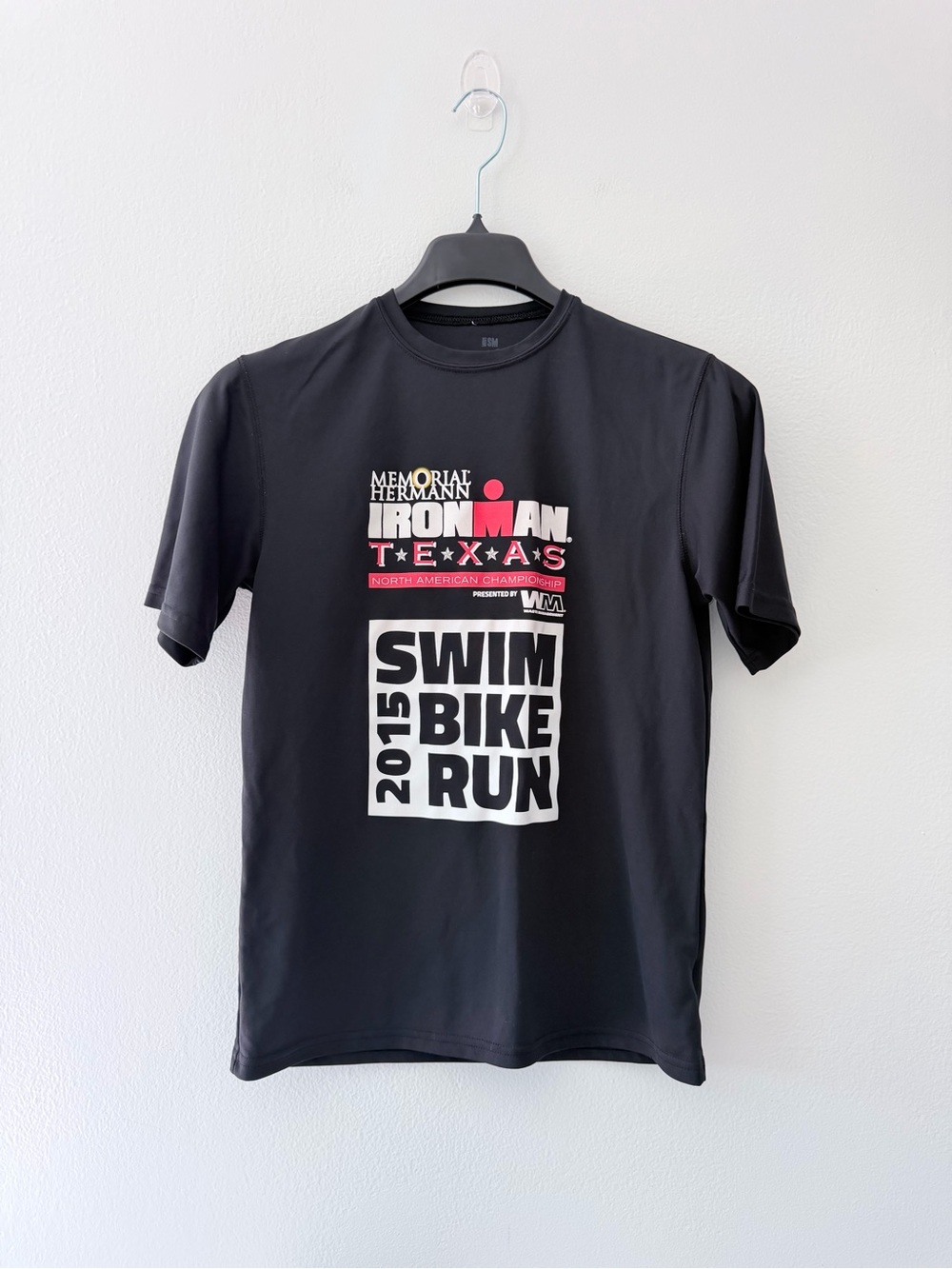 IRONMAN Texas 2015 Finisher Shirt Mens S Memorial Hermann Triathlon Championship